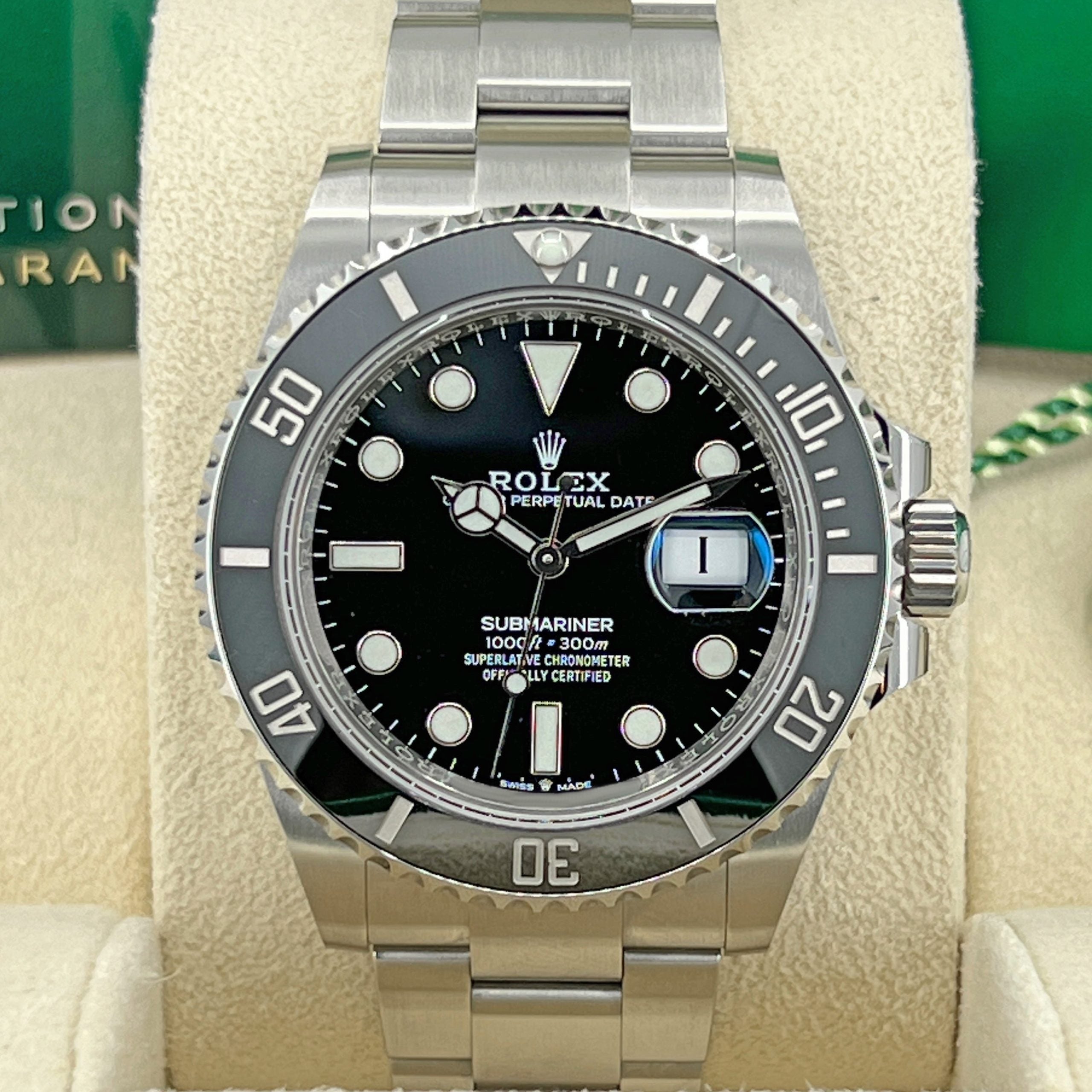 Submariner Date Oystersteel Ref# 126610LN